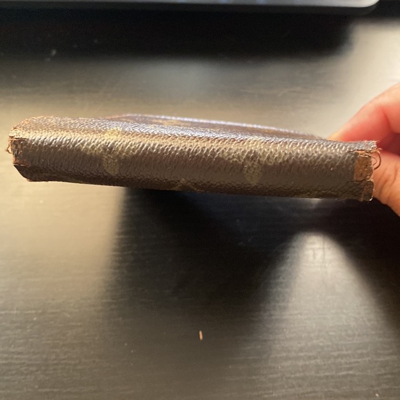 Authentic Louis Vuitton mens bifold wallet vintage - Picture 15 of 15